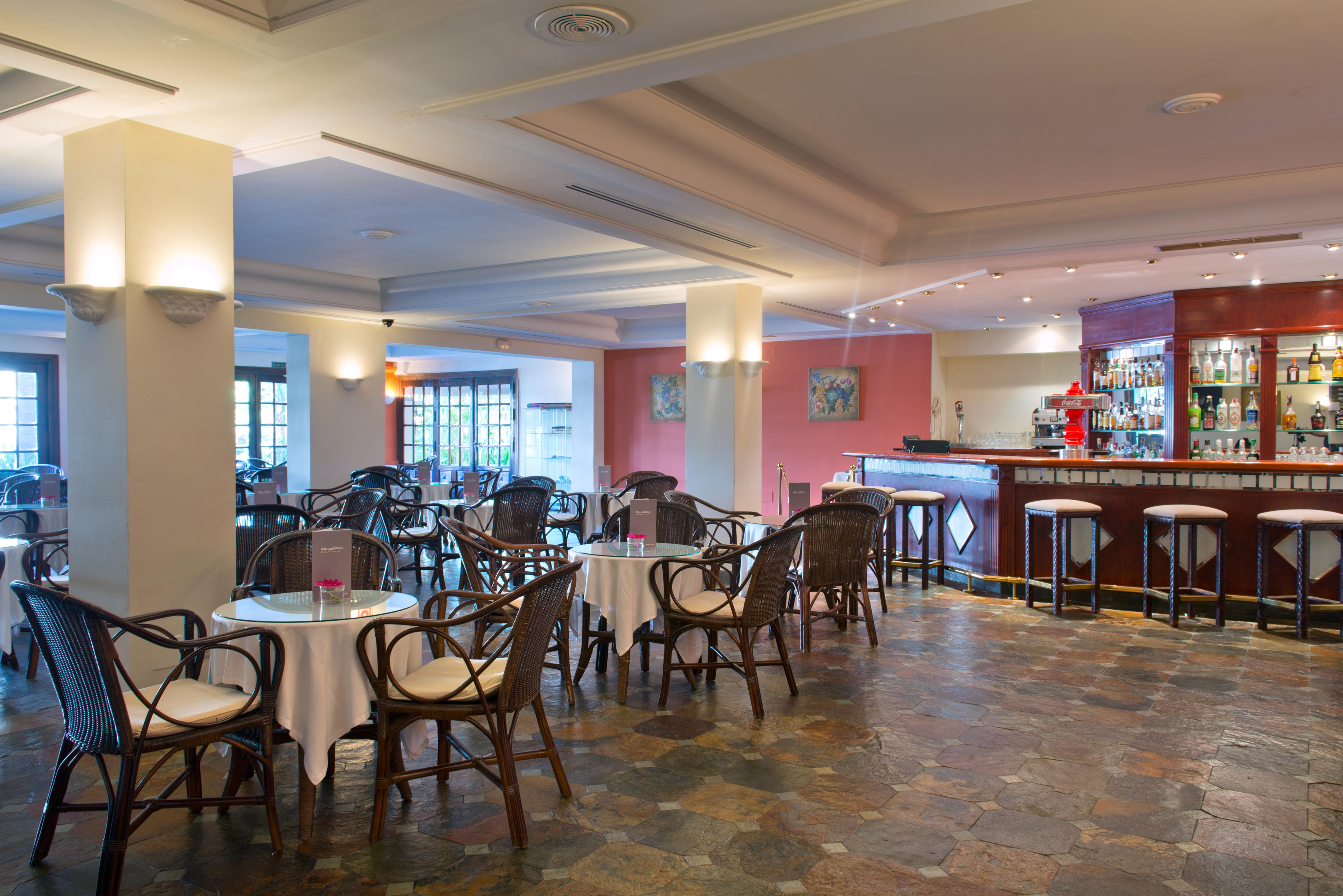 Bluebay Banus Hotel Марбеля Екстериор снимка